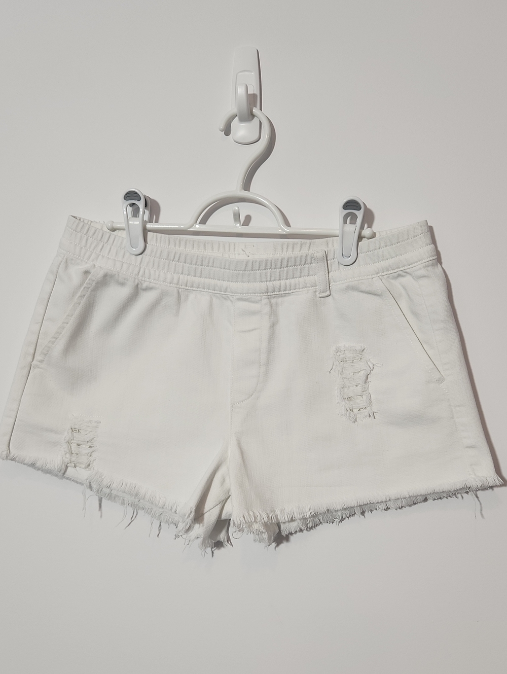 aerie Mid-Rise Pull-on‎ White Denim Shorts Distressed Perfect Condition